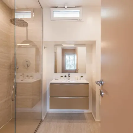 The Rent - Spacious With Terraces With Panoramic View Of Appartement *