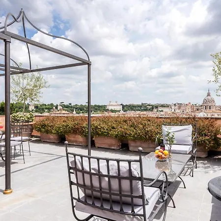 The Rent - Spacious With Terraces With Panoramic View Of Lejlighed Rom