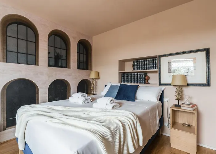 The Rent - Spacious With Terraces With Panoramic View Of