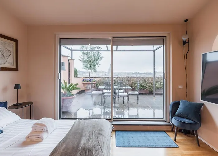Daire The Rent - Spacious With Terraces With Panoramic View Of Roma