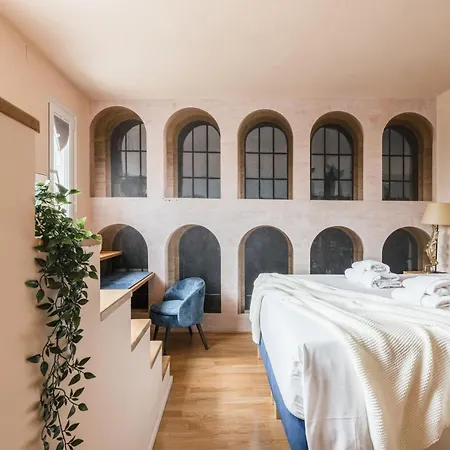 Apartmán The Rent - Spacious With Terraces With Panoramic View Of Řím
